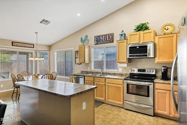 $515,000 | 2864 East Pony Court, Gilbert, AZ 85295