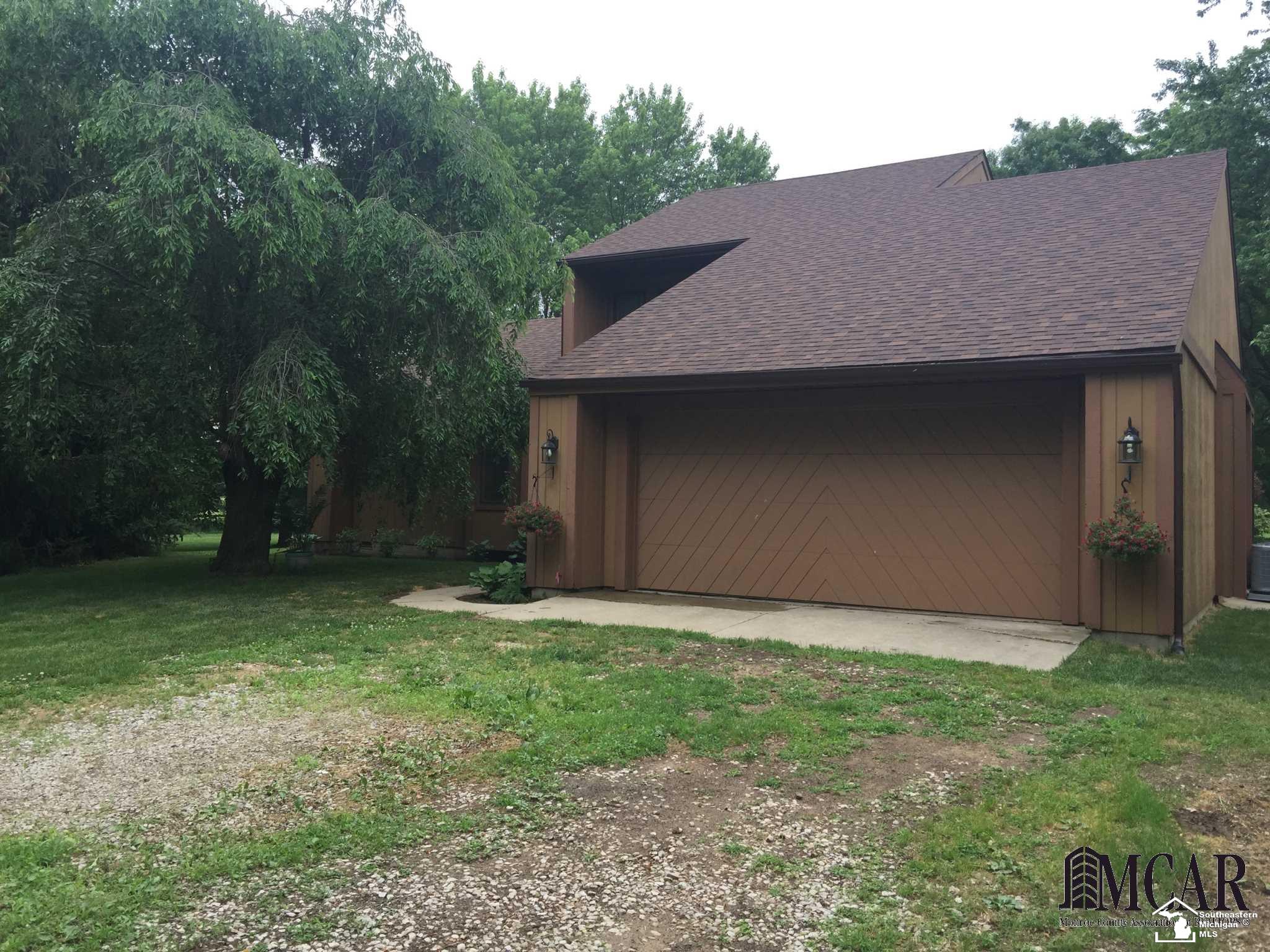 3508 Sheick Road Monroe, MI 48162 - Photo 3 of 33 21466507-2.JPG
