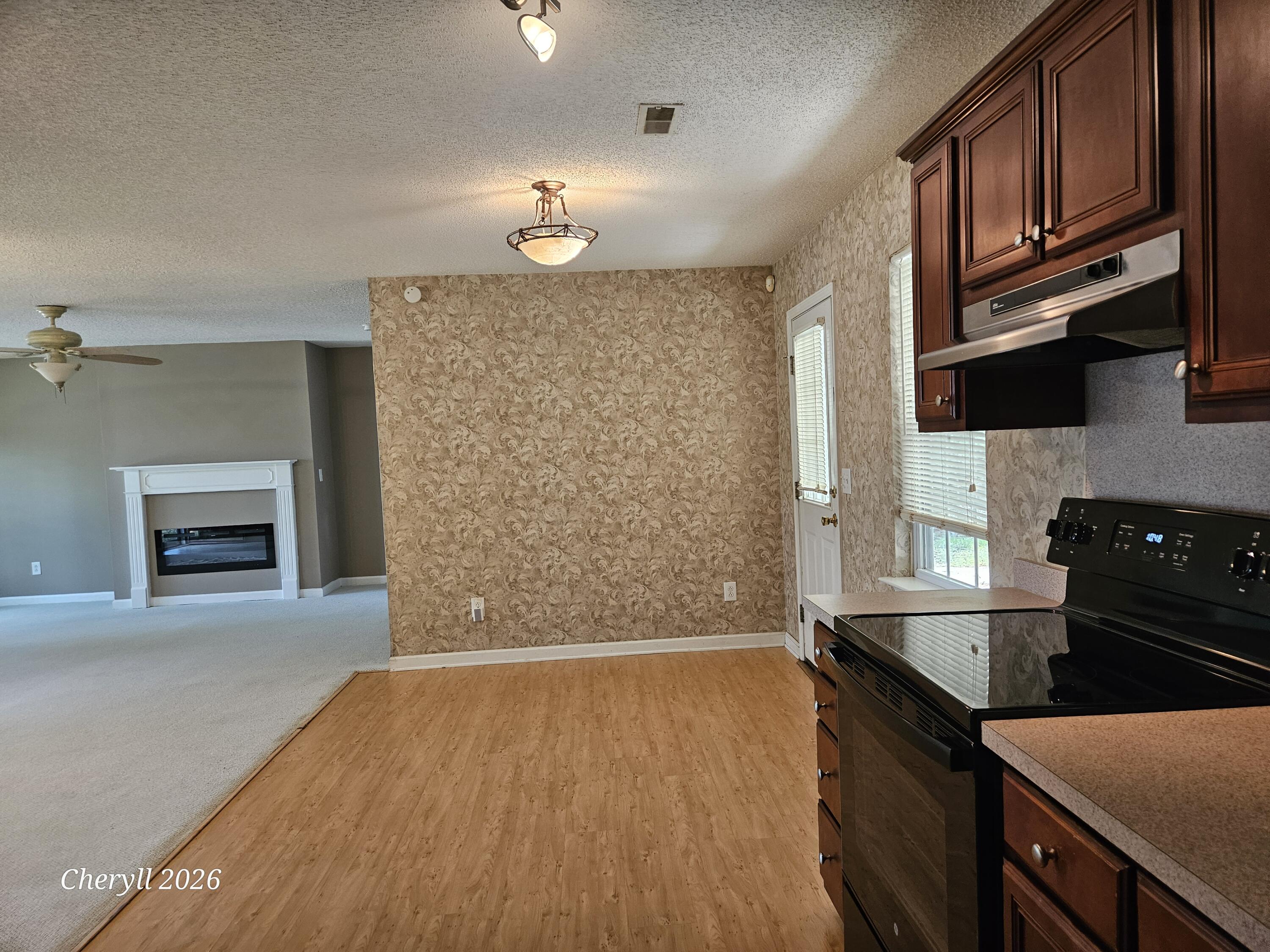 1103 Hawthorne Road Hanahan, SC 29410 - Photo 6 of 16 1000031481