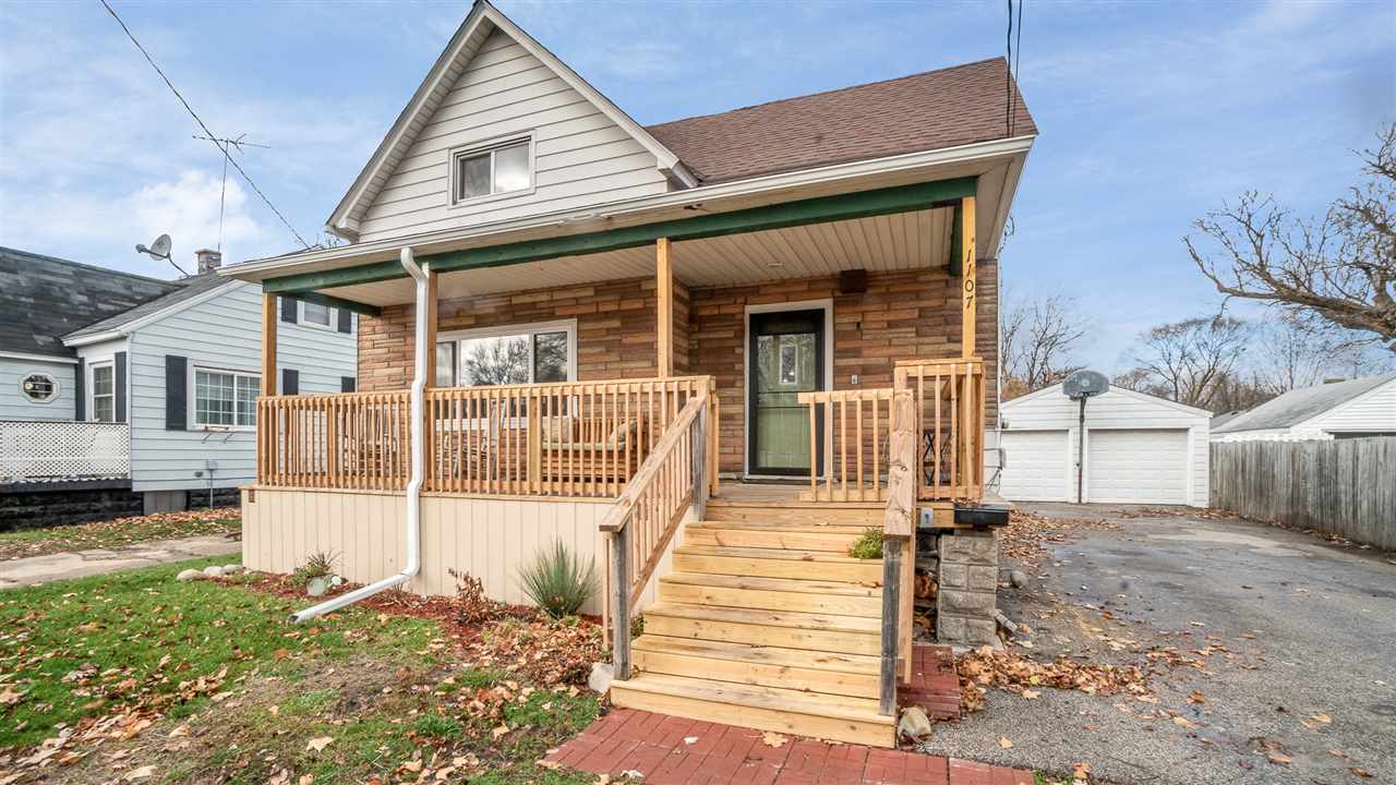 1107 East Smith Road Bay City, MI 48706 - Photo 1 of 25