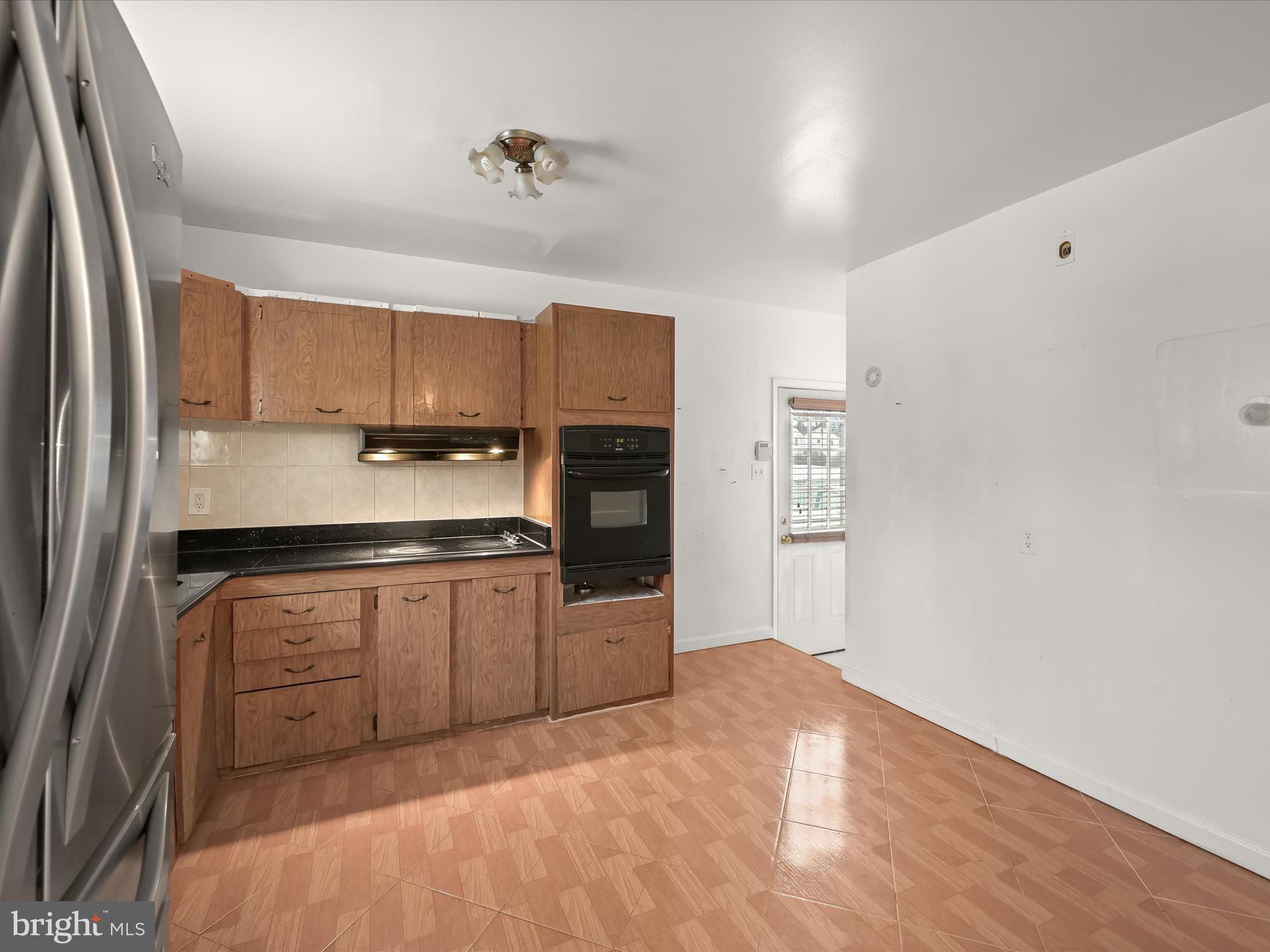 8537 Lucerne Road Randallstown, MD 21133 - Photo 15 of 49 Kitchen