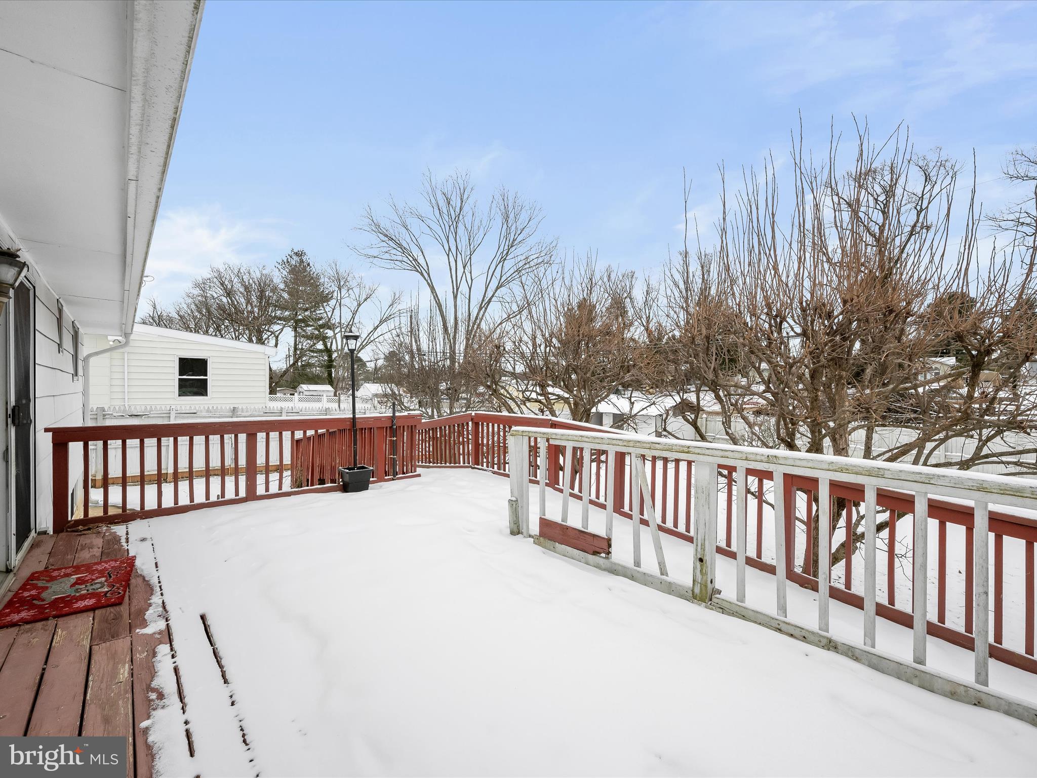 8537 Lucerne Road Randallstown, MD 21133 - Photo 41 of 49 Deck