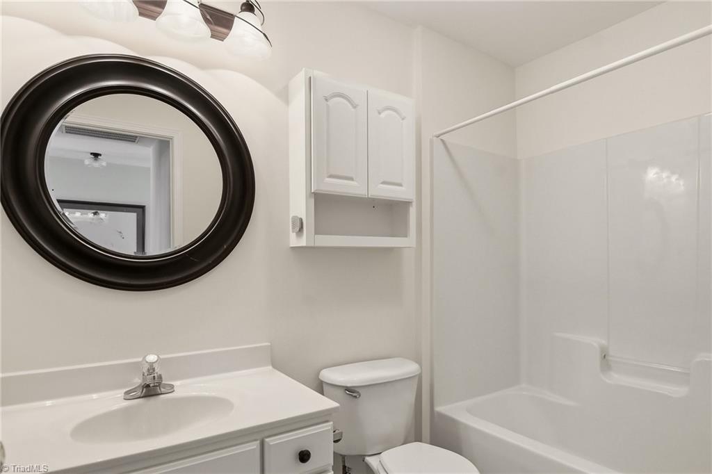 2140 Weststone Road, Unit 140 Clemmons, NC 27012 - Photo 24 of 30