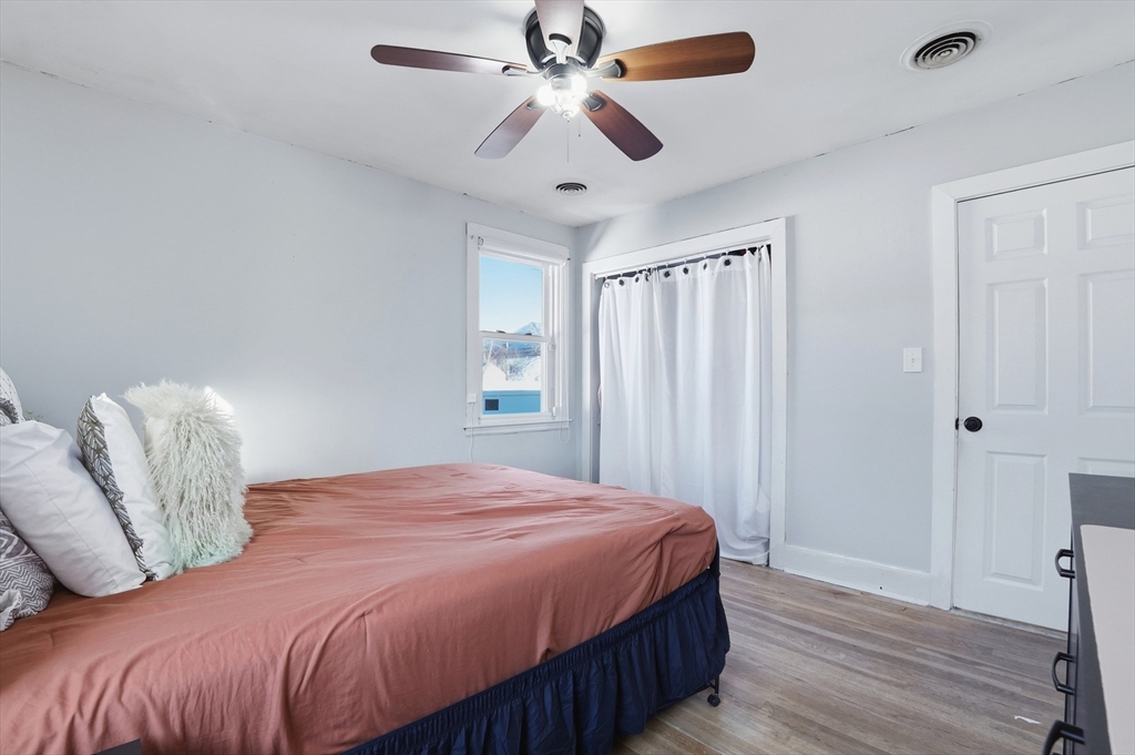 899 Ridge Street New Bedford, MA 02740 - Photo 14 of 30