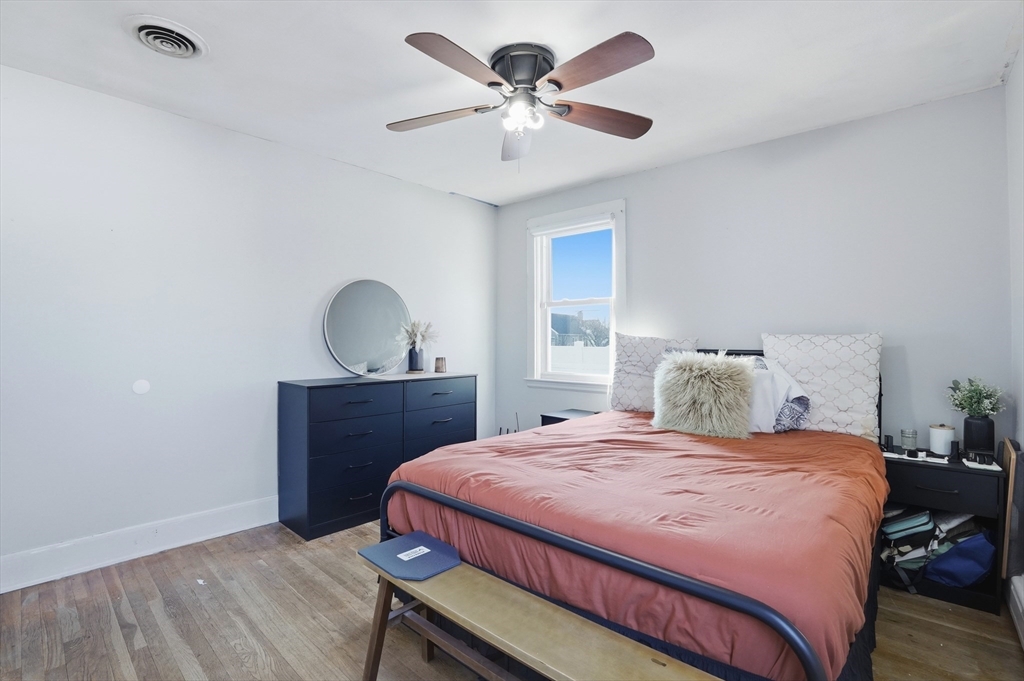 899 Ridge Street New Bedford, MA 02740 - Photo 15 of 30