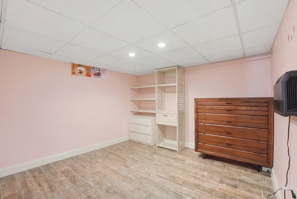 899 Ridge Street New Bedford, MA 02740 - Photo 21 of 30