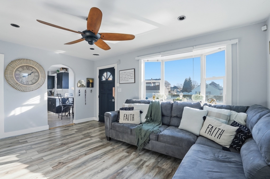 899 Ridge Street New Bedford, MA 02740 - Photo 7 of 30