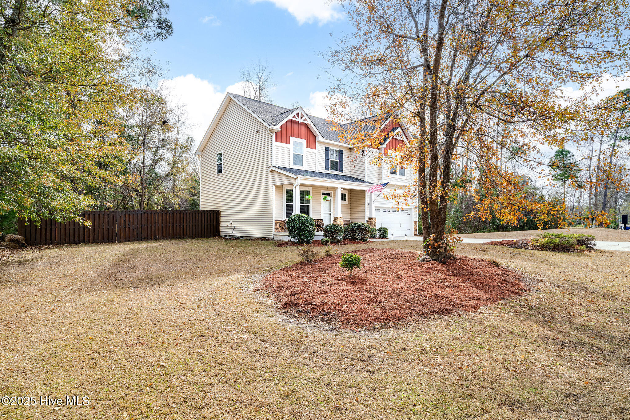 47 Thomas Lane Hampstead, NC 28443 - Photo 29 of 30 Front Yard
