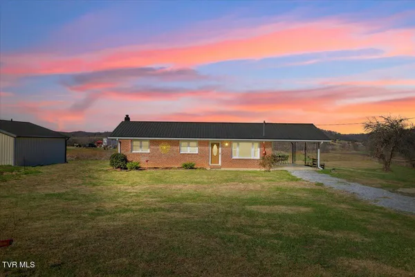 $319,000 | 1122 Highway 107, Jonesborough, TN 37659