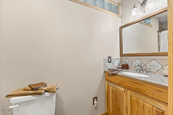 $319,000 | 1122 Highway 107, Jonesborough, TN 37659