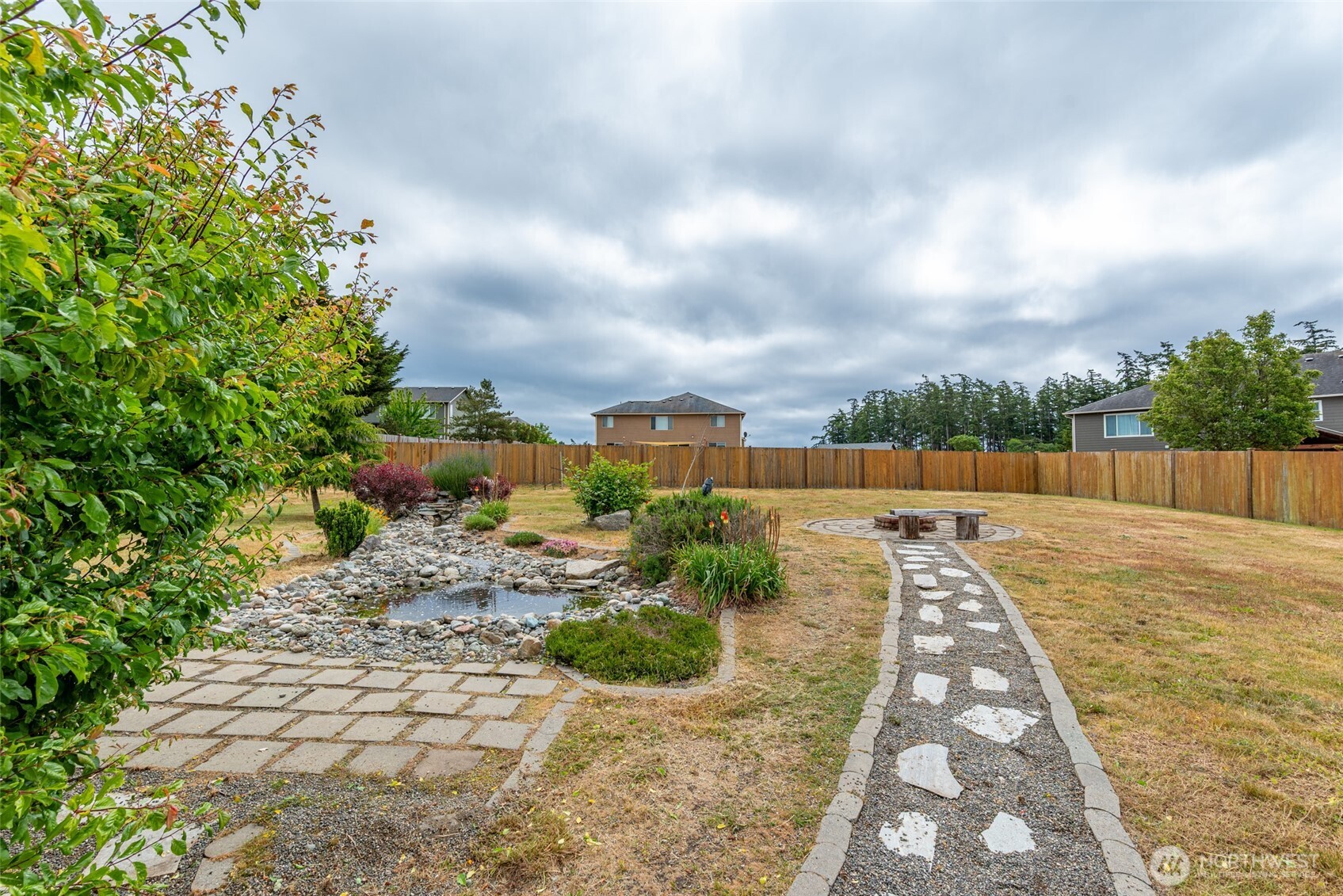 1033 Lyle Ridge Circle Oak Harbor, WA 98277 - Photo 33 of 37
