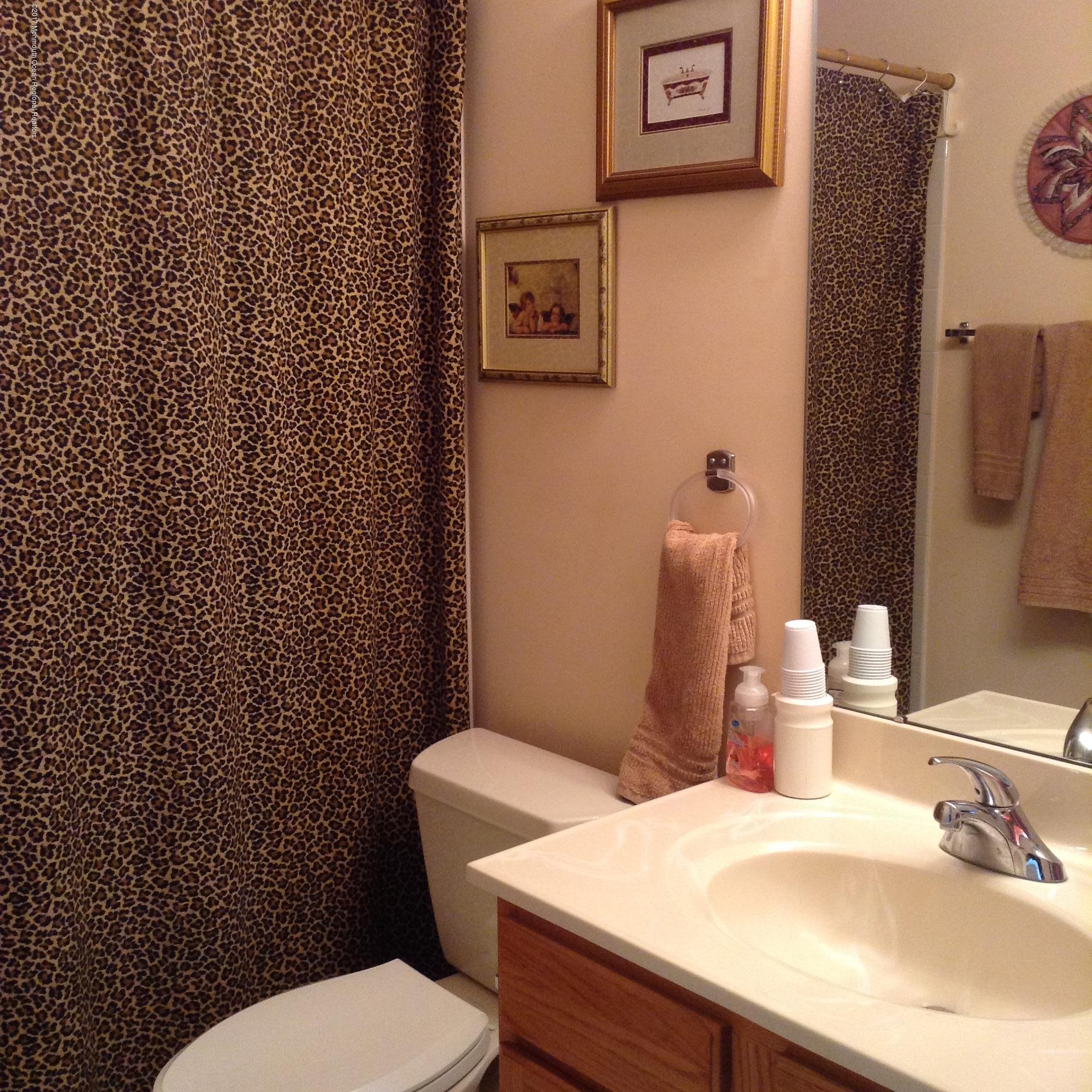 108 Clear Lake Road Whiting, NJ 08759 - Photo 17 of 23 image