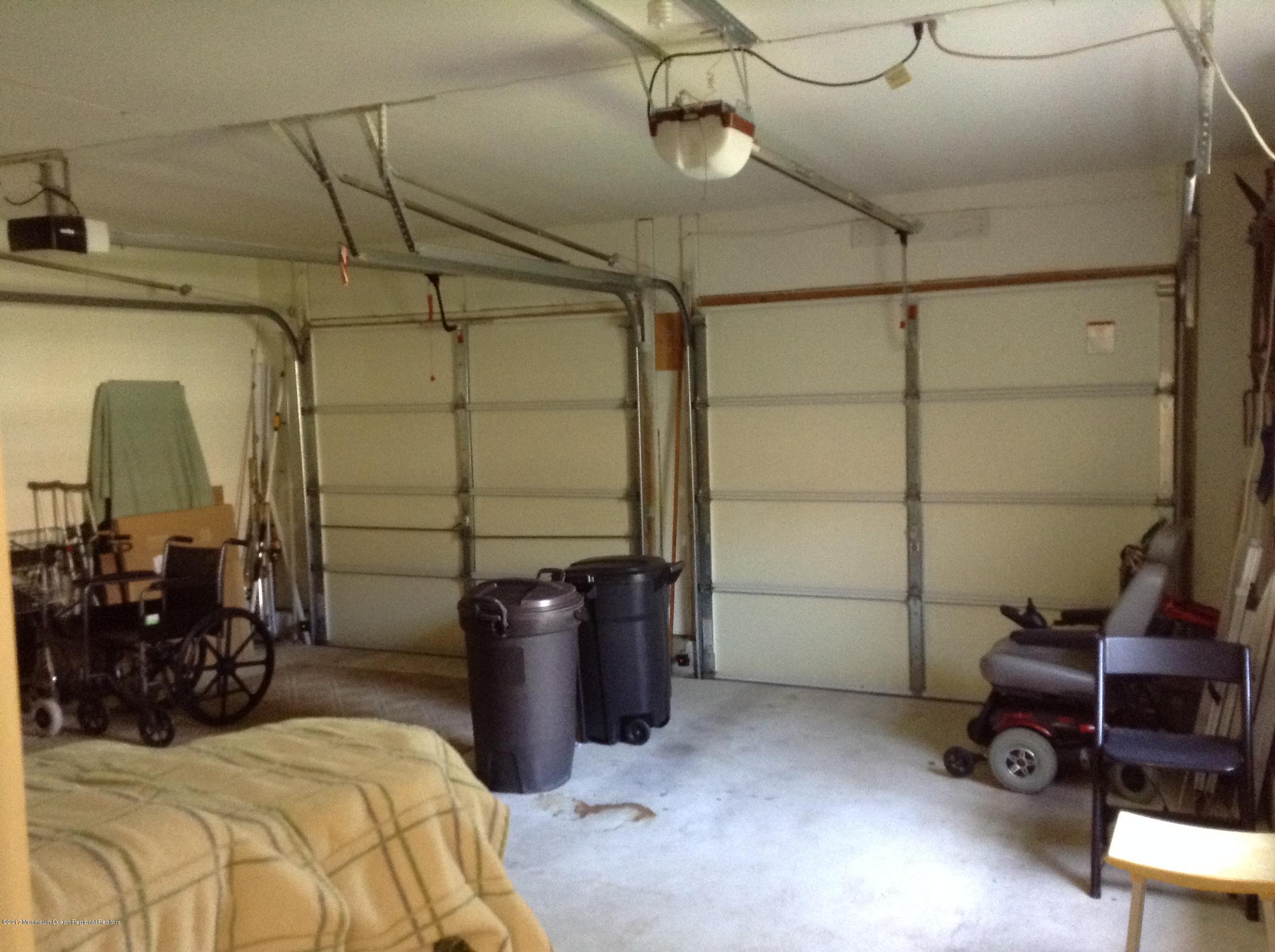 108 Clear Lake Road Whiting, NJ 08759 - Photo 19 of 23 image