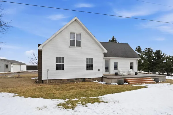 $334,900 | 2420 North Old State Road 1, Fremont, IN 46737