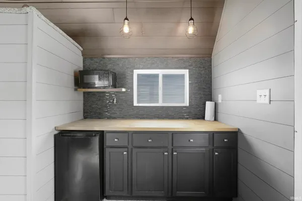 $334,900 | 2420 North Old State Road 1, Fremont, IN 46737