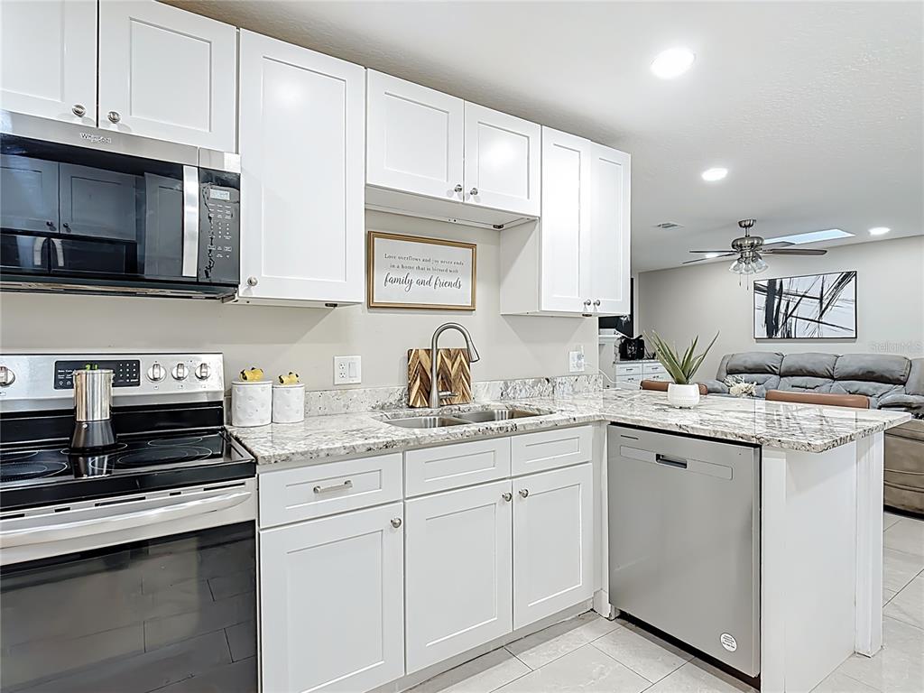 2661 Ames Haven Road Kissimmee, FL 34744 - Photo 17 of 51