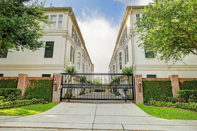 $3,500 | 4013 Bellefontaine, Unit C, Houston, TX 77025