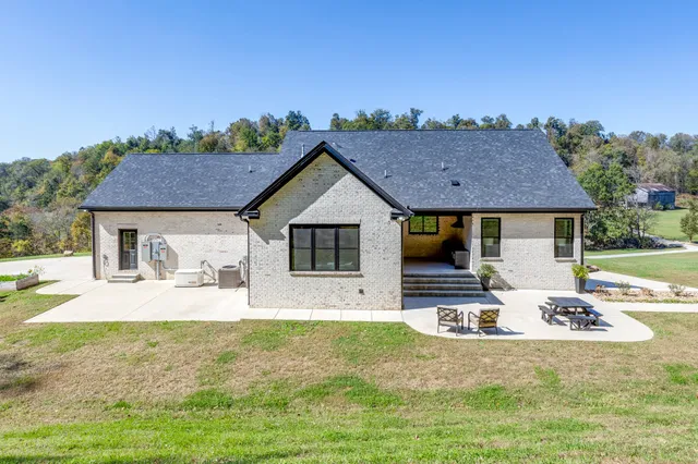 $2,800,000 | 564 Mt Olive Cemetery Road, Lynnville, TN 38472