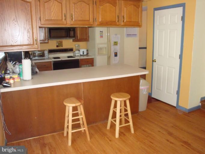 8000 Reed Court Frederick, MD 21701 - Photo 2 of 27 Kitchen