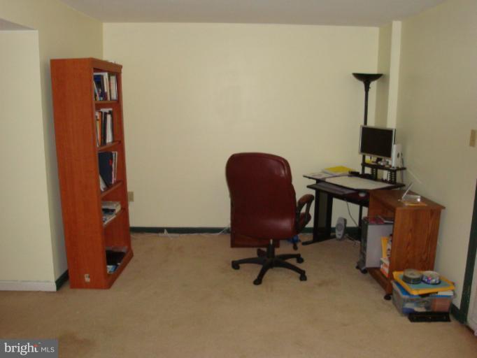 8000 Reed Court Frederick, MD 21701 - Photo 13 of 27 Family Room