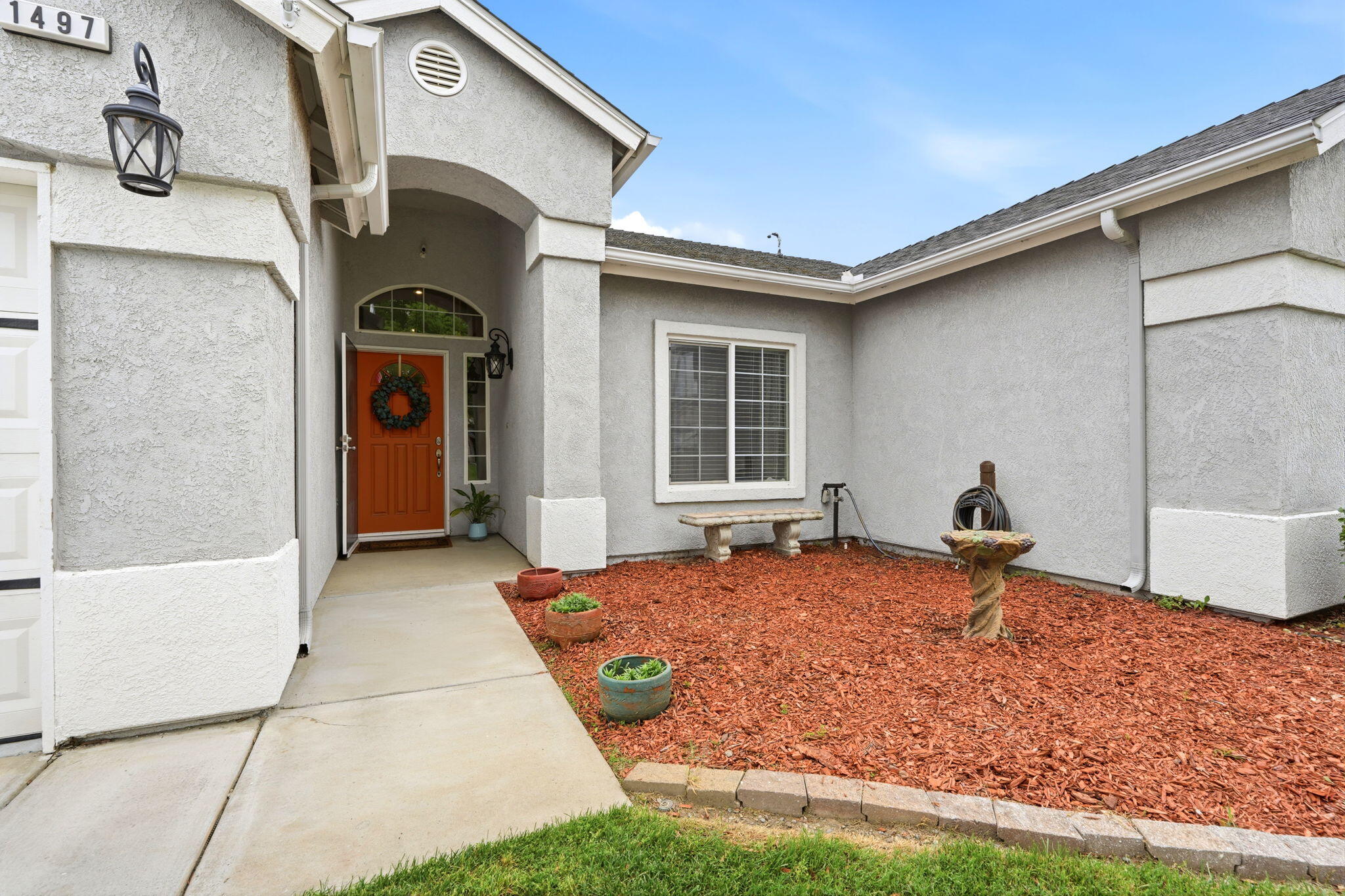 1497 Persimmon Street Lemoore, CA 93245 - Photo 5 of 51
