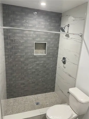 $1,900 | 1118 East Arlington Street, Compton, CA 90221