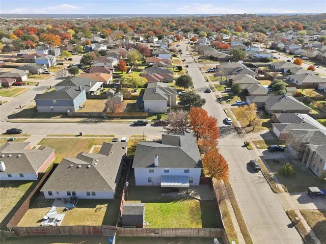 $395,000 | 301 Indian Blanket Drive, Burleson, TX 76028