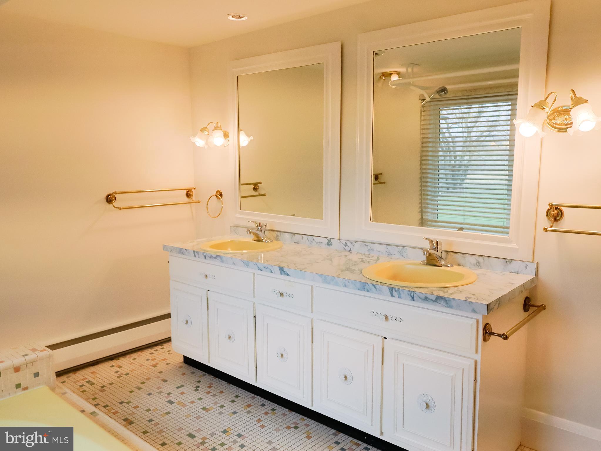 9301 Dogwood Road Baltimore, MD 21244 - Photo 31 of 59