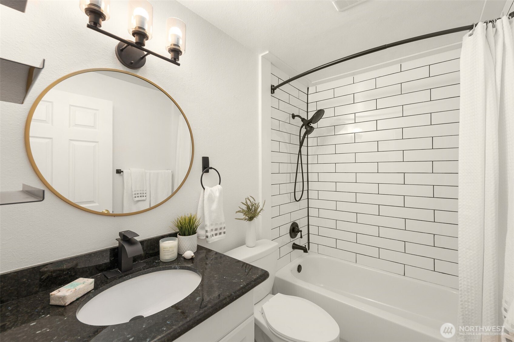 7812 196th Street Southwest, Unit B2 Edmonds, WA 98026 - Photo 19 of 24 Gallery Image 19