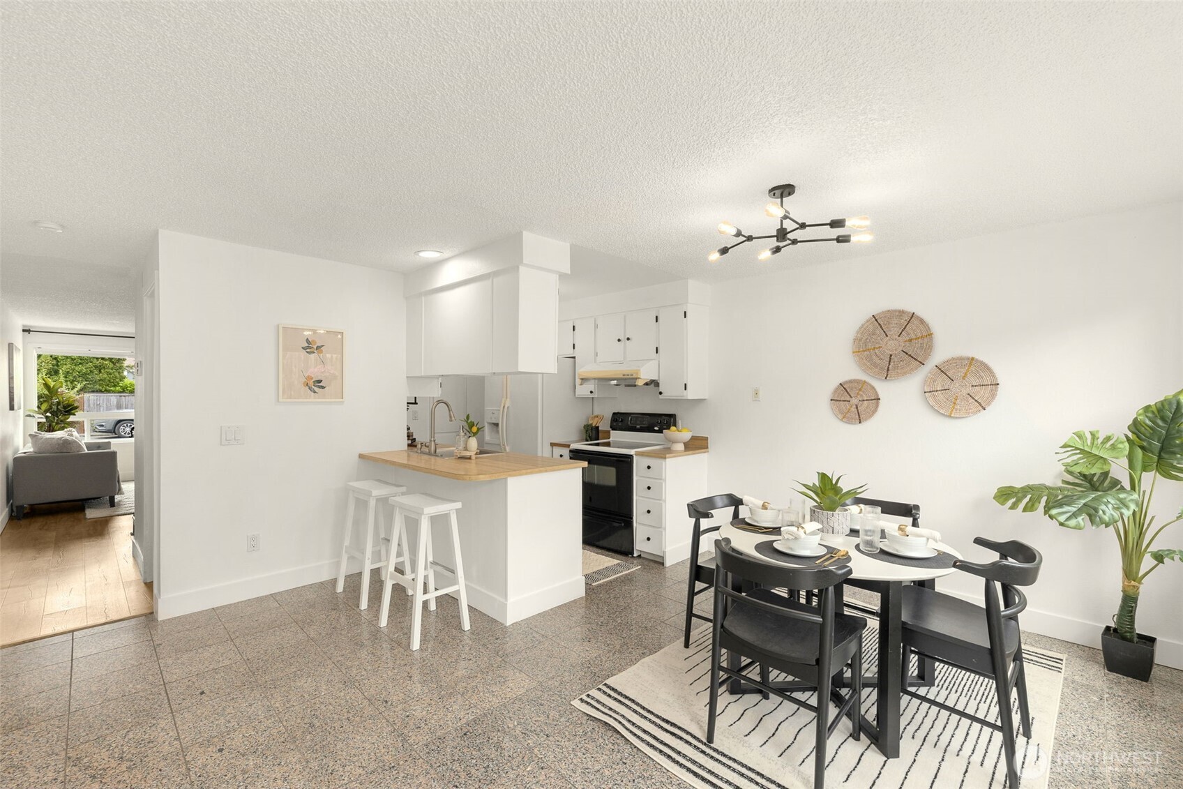 7812 196th Street Southwest, Unit B2 Edmonds, WA 98026 - Photo 9 of 24 Gallery Image 9