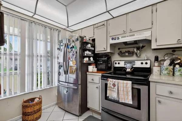 $2,100 | 5299 Copperleaf Circle, Delray Beach, FL 33484