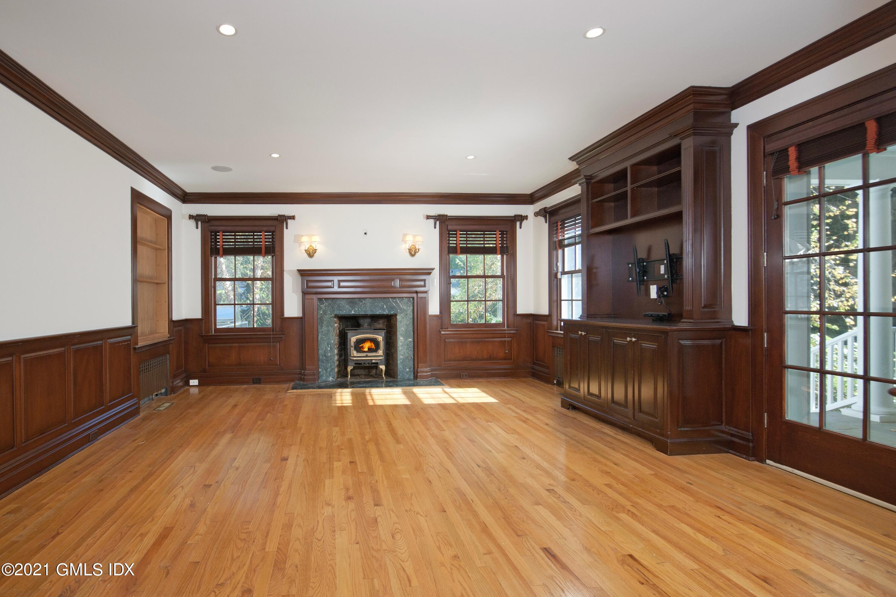 29 Stanwich Road Greenwich, CT 06830 - Photo 13 of 34 Family Room