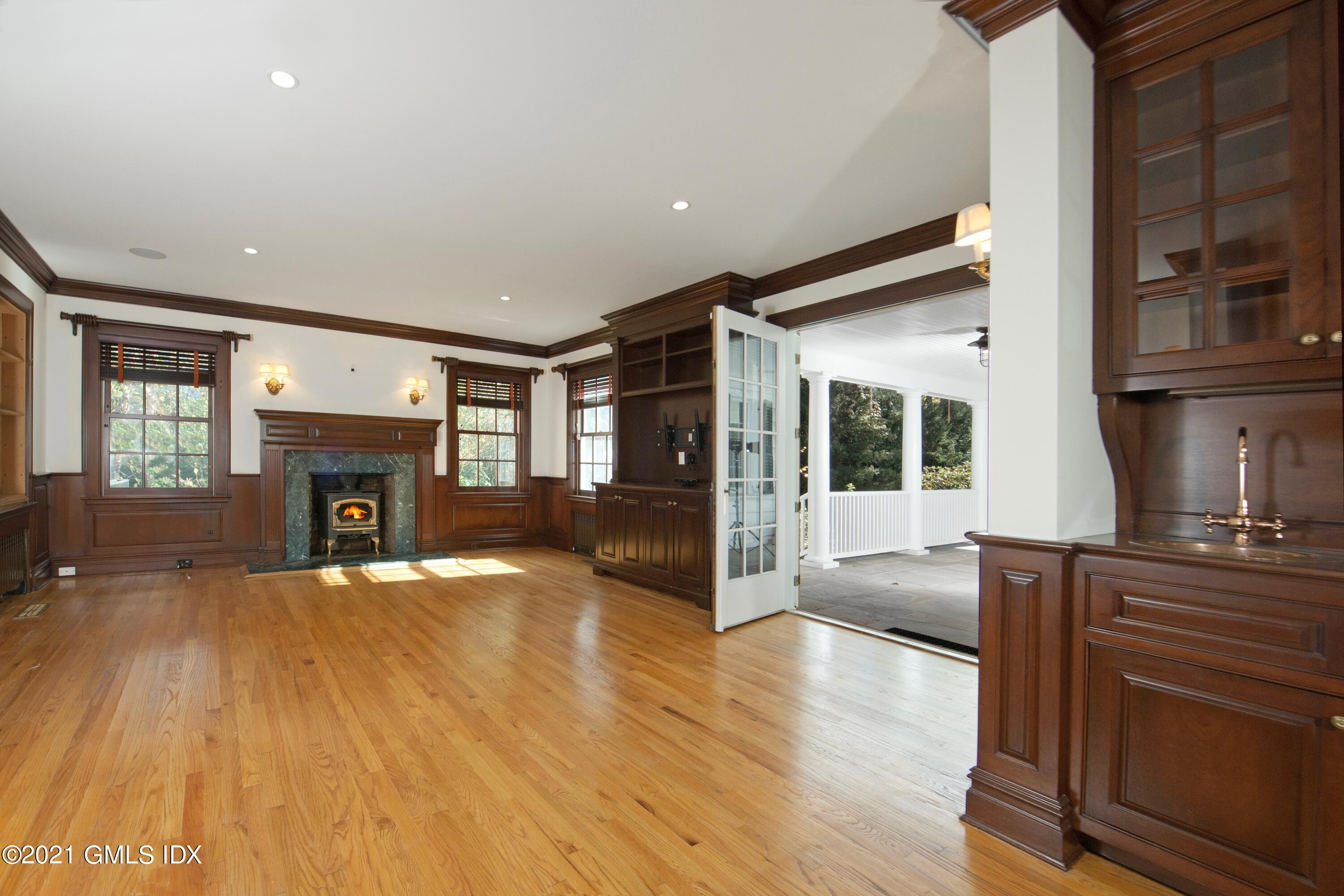 29 Stanwich Road Greenwich, CT 06830 - Photo 14 of 34 Family Room