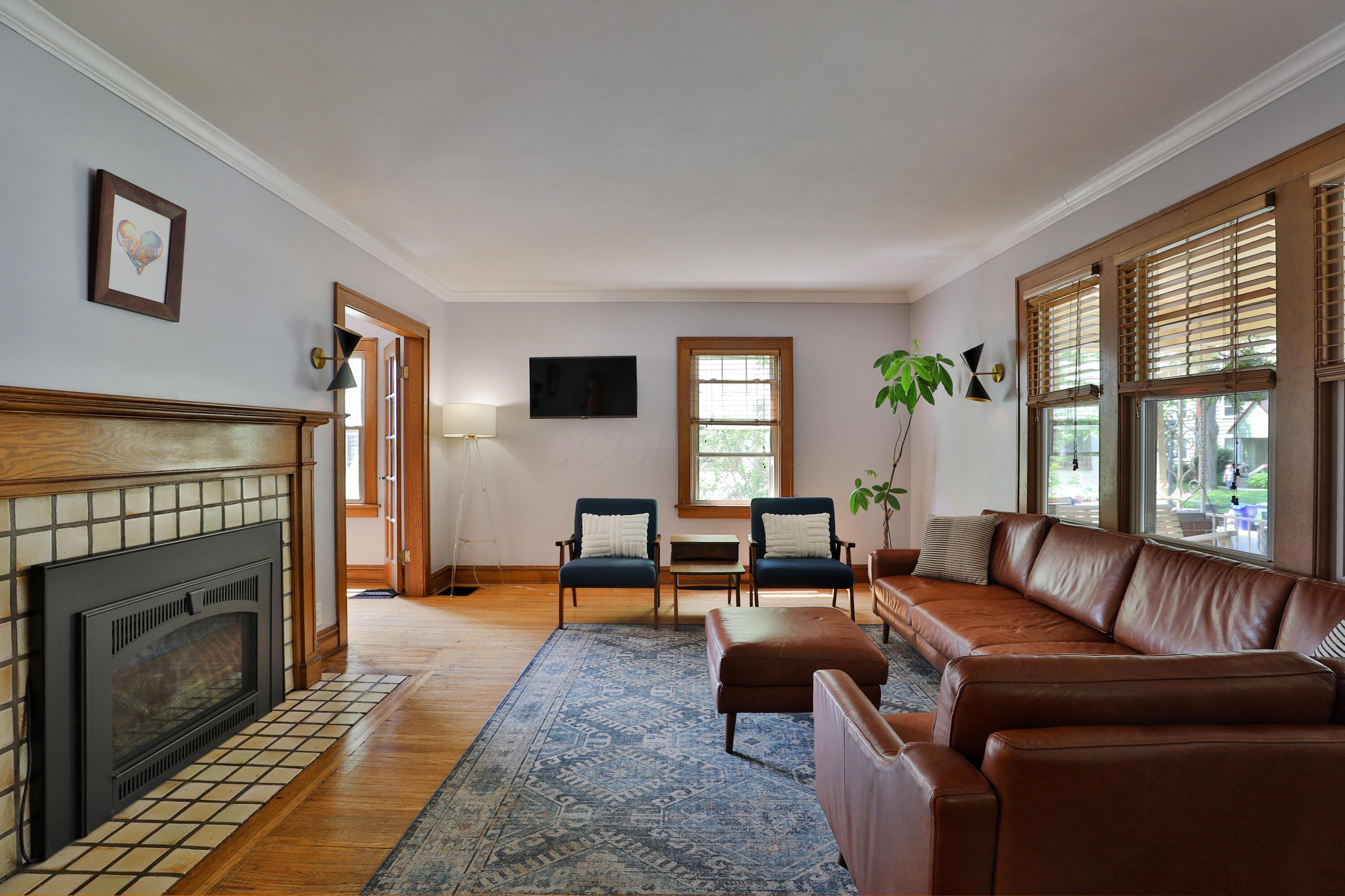 203 Winthrop Road Columbus, OH 43214 - Photo 7 of 60 103-Winthrop-08