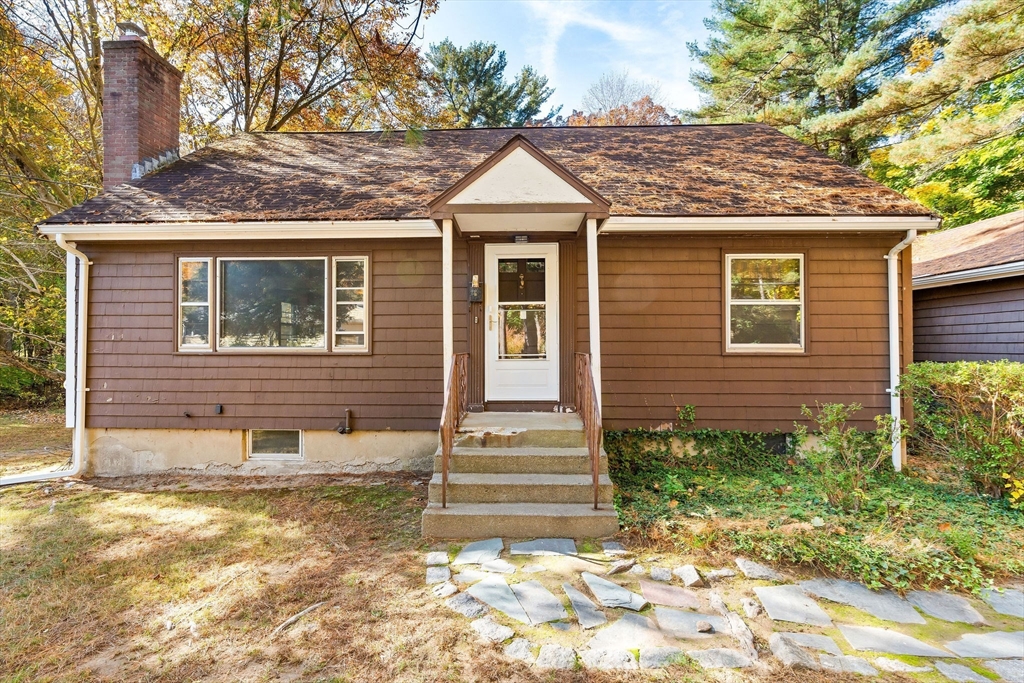 104 Page Road Bedford, MA 01730 - Photo 2 of 29 Gallery Image 2