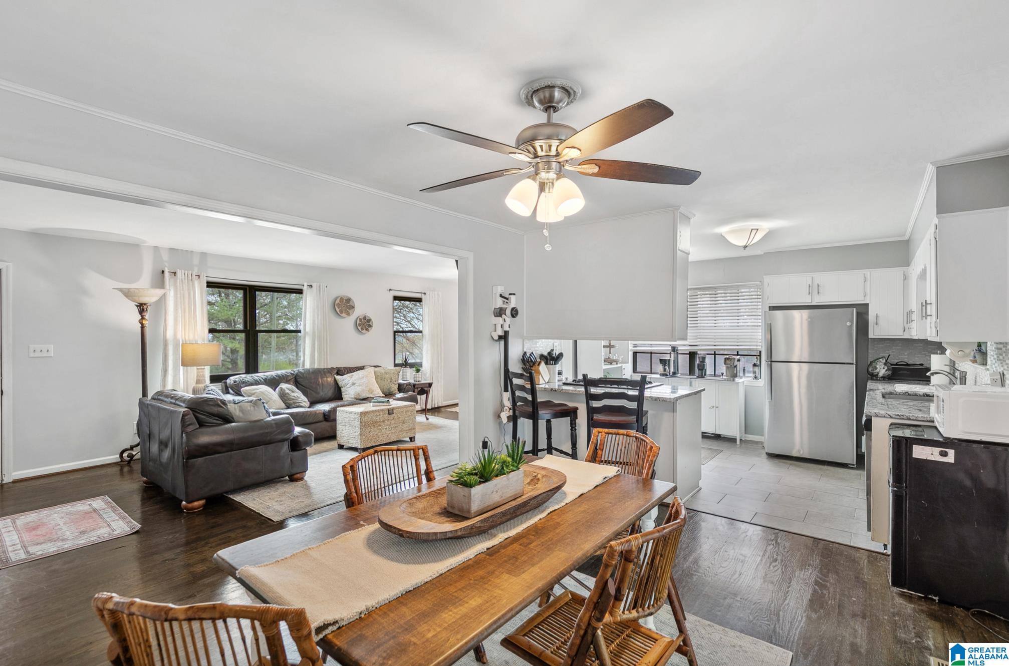 2444 Columbiana Road Vestavia Hills, AL 35226 - Photo 5 of 15