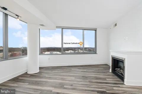 $530,000 | 2001 15th Street North, Unit 805, Arlington, VA 22201