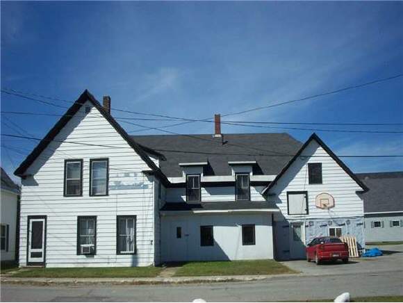 4 Spring Street Northumberland, NH 03582 - Photo 1 of 3