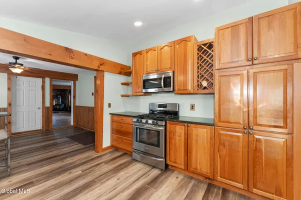 $499,900 | 277 Hadlock Pond Road, Fort Ann, NY 12827