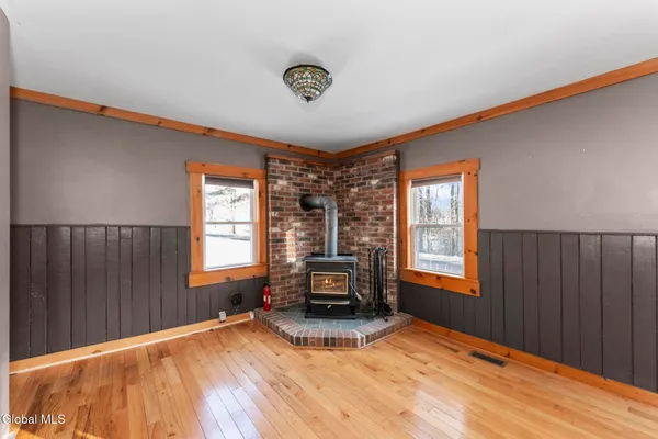 $499,900 | 277 Hadlock Pond Road, Fort Ann, NY 12827