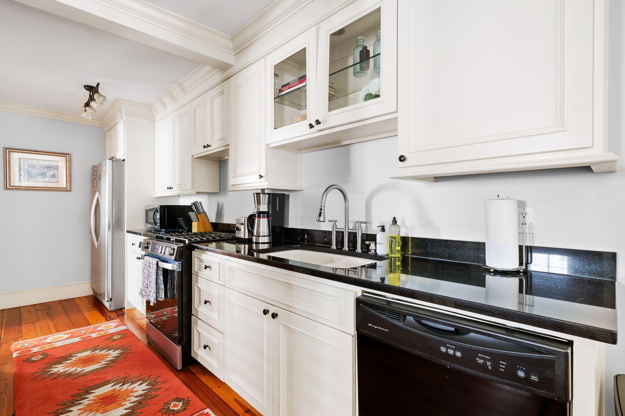 162 Spring Street, Unit A Charleston, SC 29403 - Photo 7 of 19