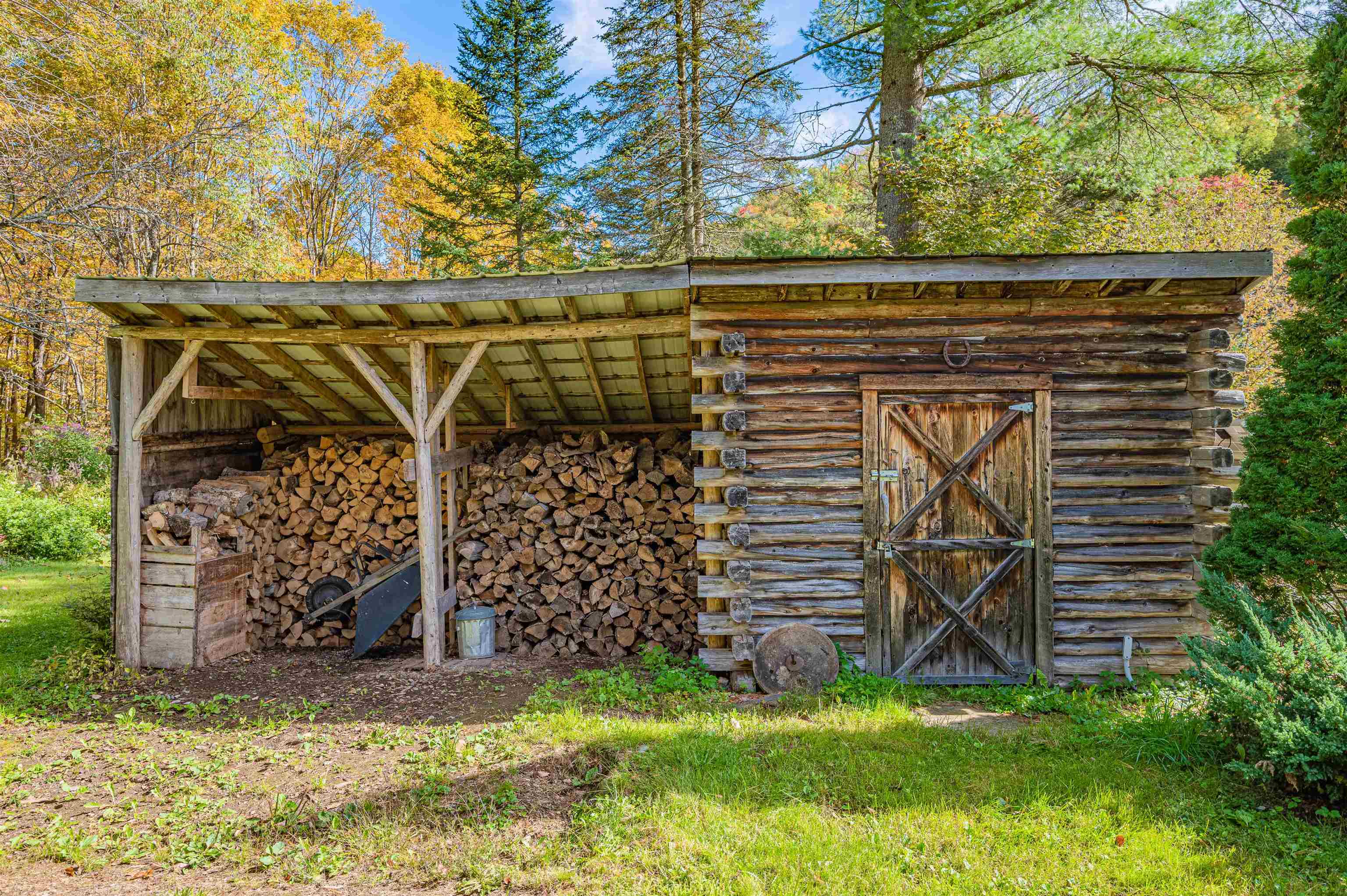 1820 County Road Woodbury, VT 05650 - Photo 11 of 38