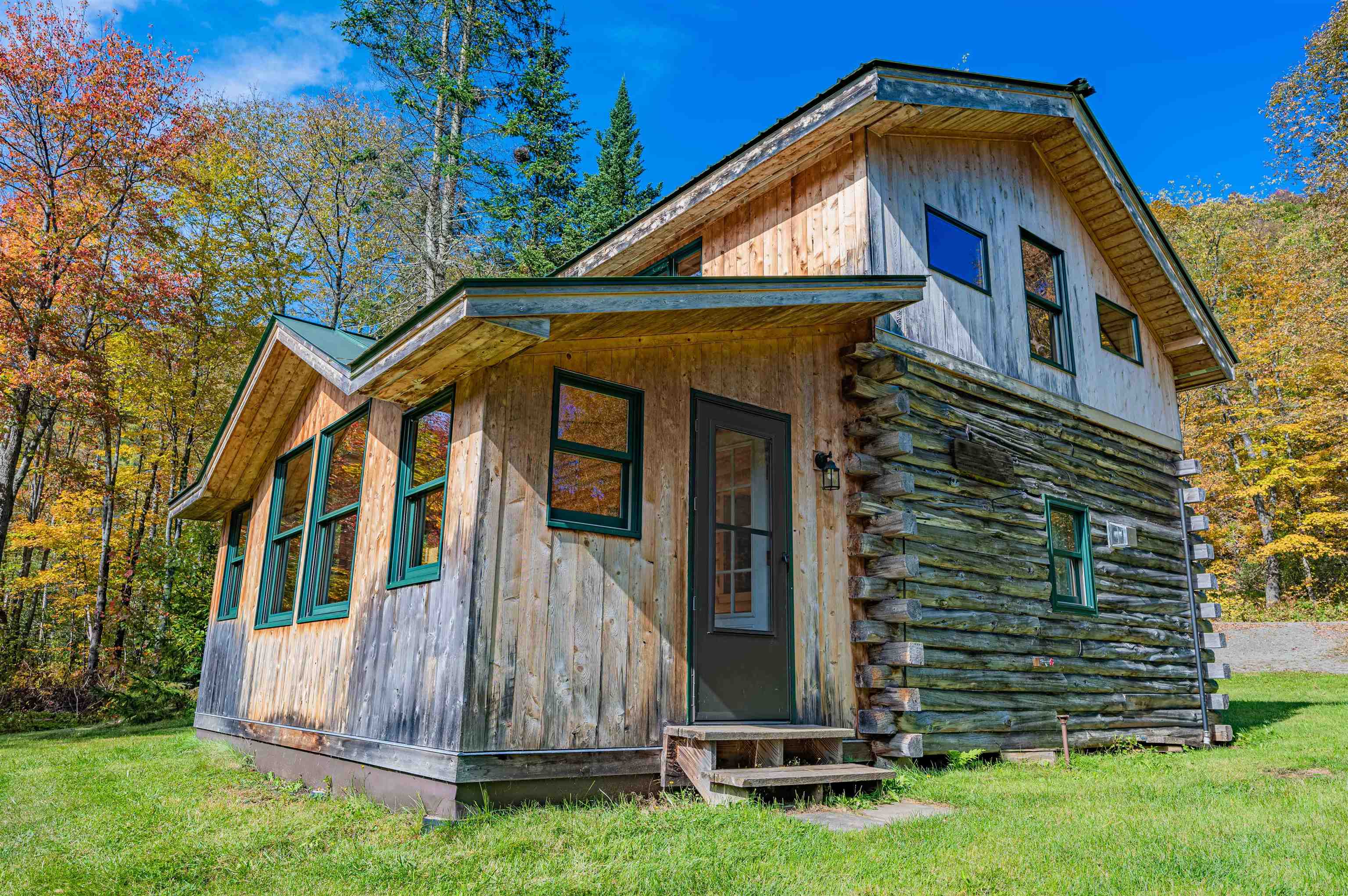1820 County Road Woodbury, VT 05650 - Photo 2 of 38