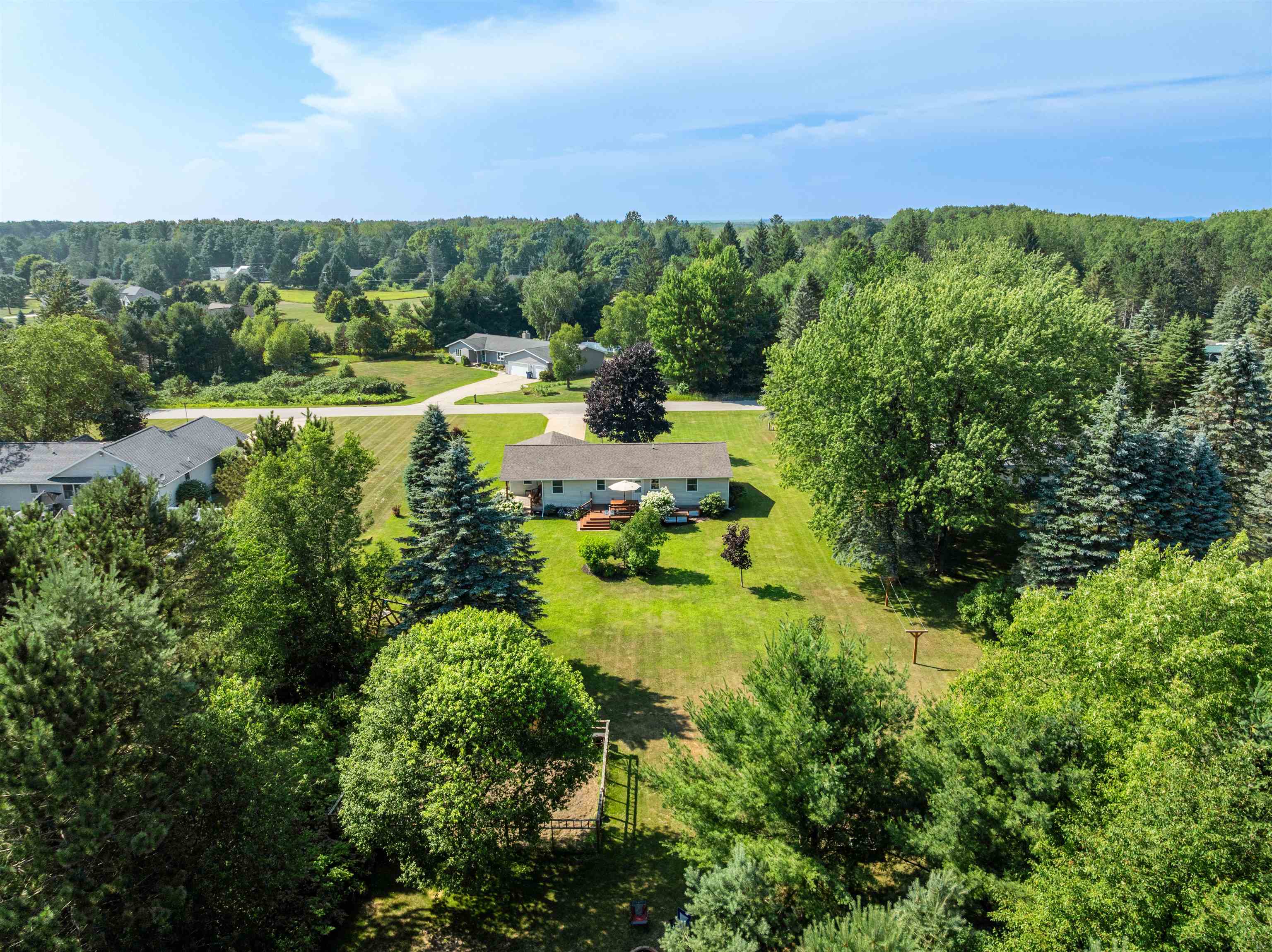 4052 Benson Road Cadillac, MI 49601 - Photo 7 of 42 1936352-74534d7b-a257-4634-97b5-907c5ffdfd5f.JPG