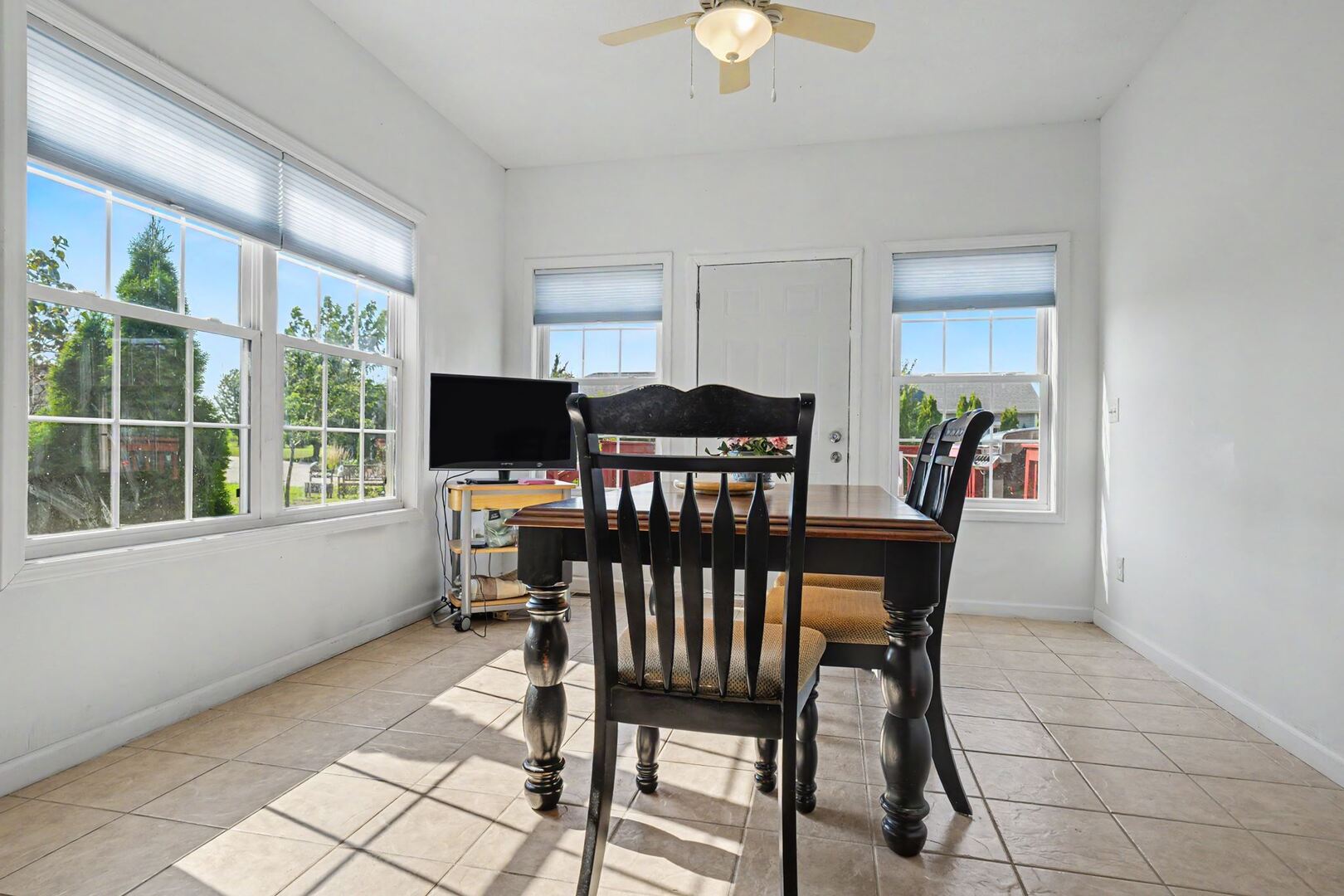 4397 Renaissance Drive Normal, IL 61761 - Photo 7 of 24 Gallery Image 7