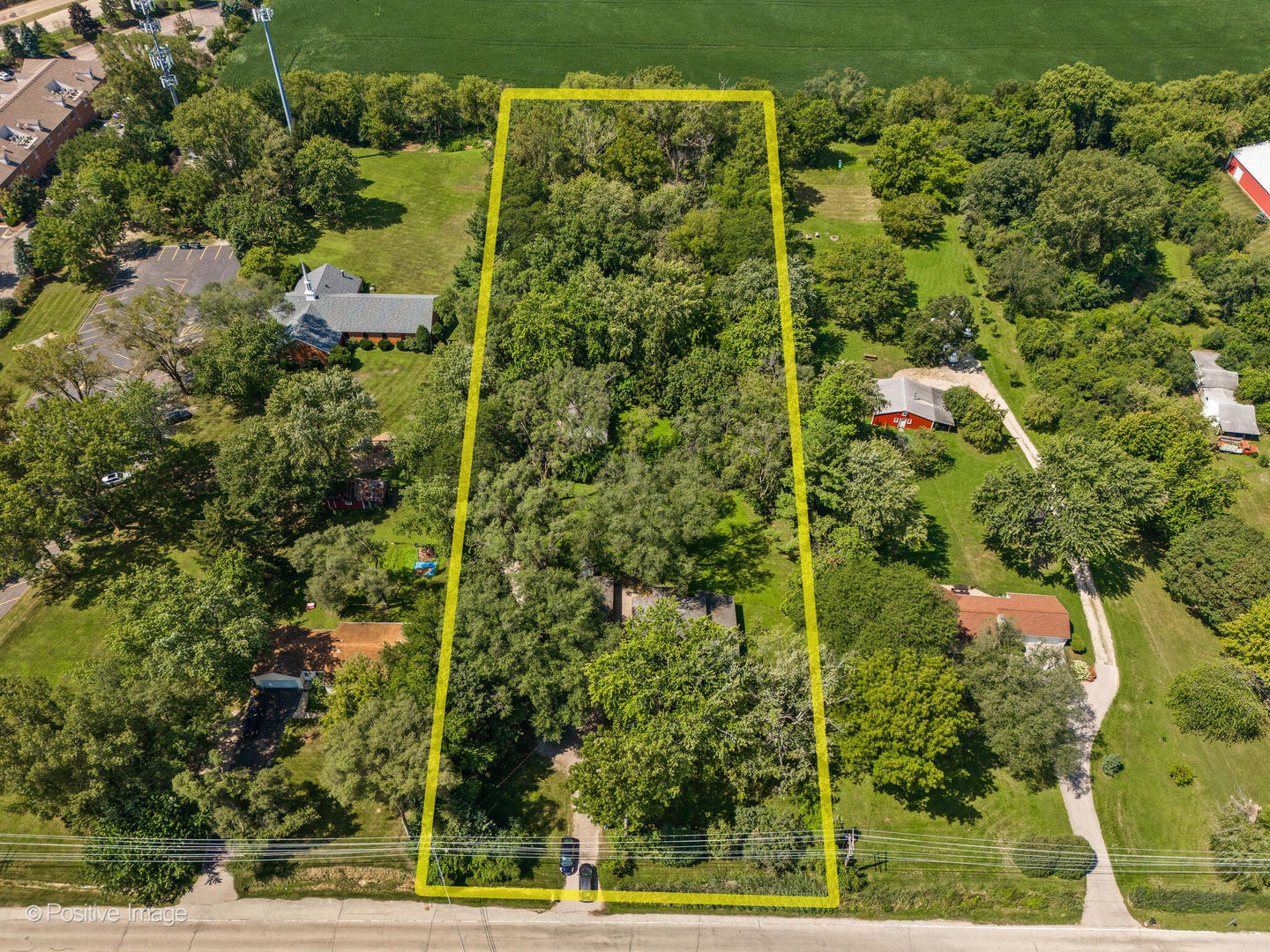 5107 North Arlington Heights Road Long Grove, IL 60047 - Photo 20 of 21 a view of a garden