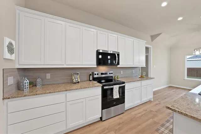 $354,500 | 106 Panther Loop, Mabank, TX 75147