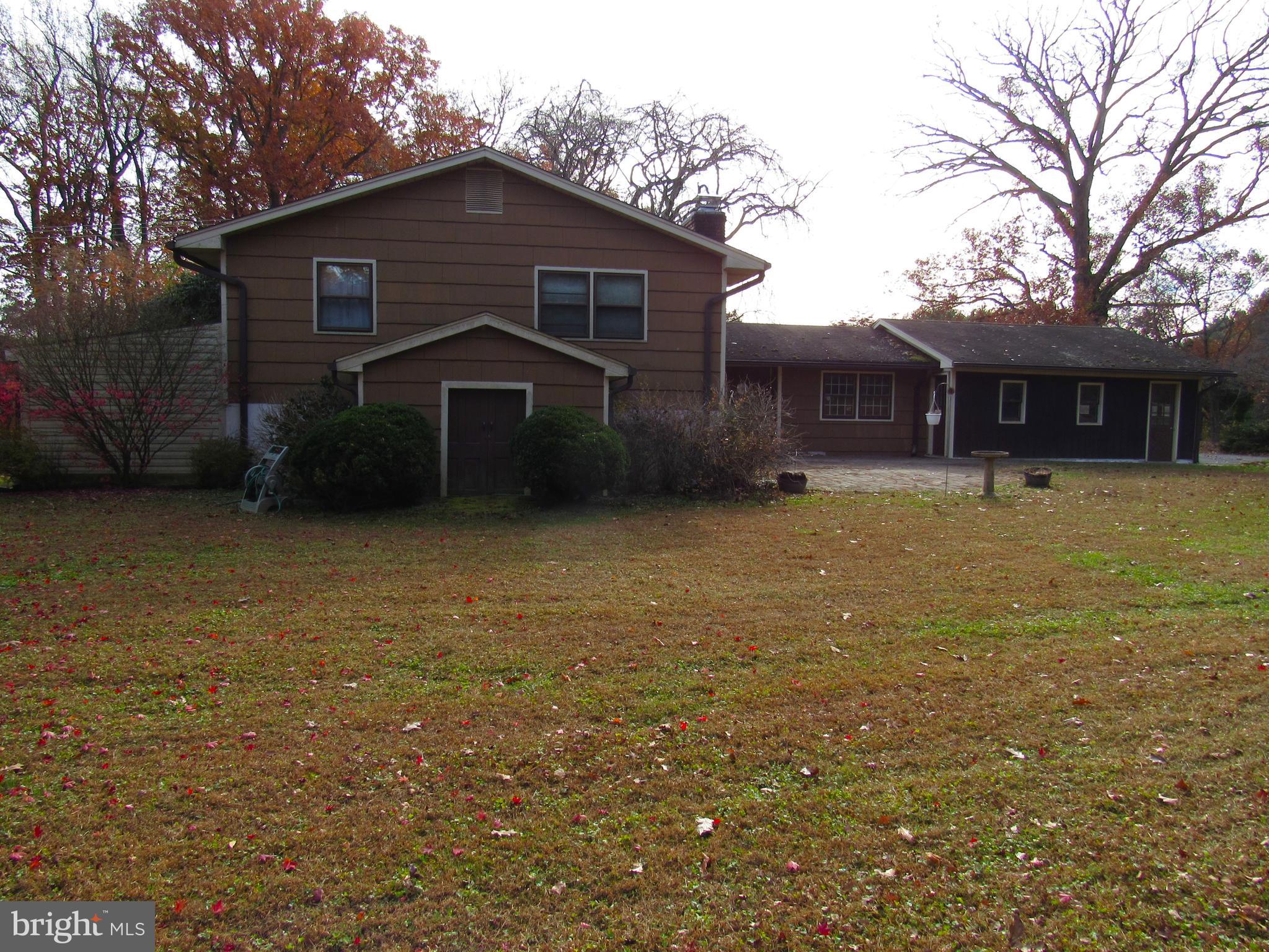 2008 Carrs Mill Road Fallston, MD 21047 - Photo 34 of 62 Attached shed