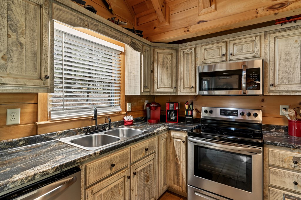 431 Little Bushy Head Road Blue Ridge, GA 30513 - Photo 29 of 46