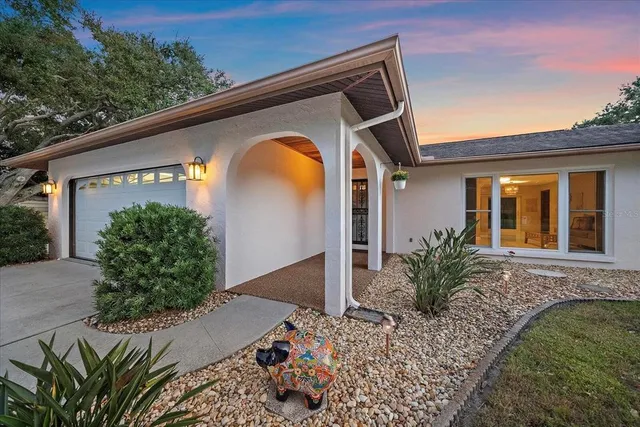 $748,000 | 3652 Oak Grove Drive, Sarasota, FL 34243